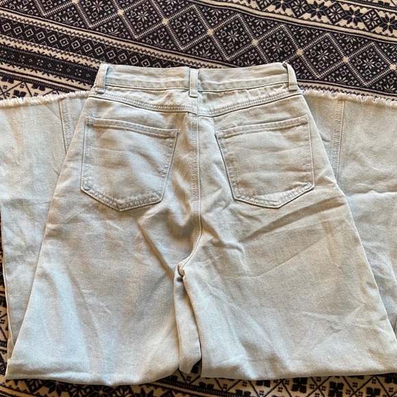 Cropped Wide Leg Jeans - Picture 1 of 3